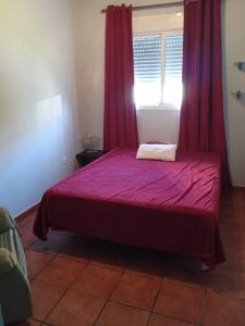 656611034: Chica busca chico en Cádiz