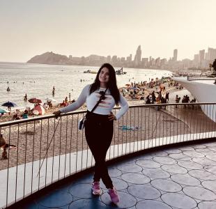 612270057: Chica busca chico en Cantabria