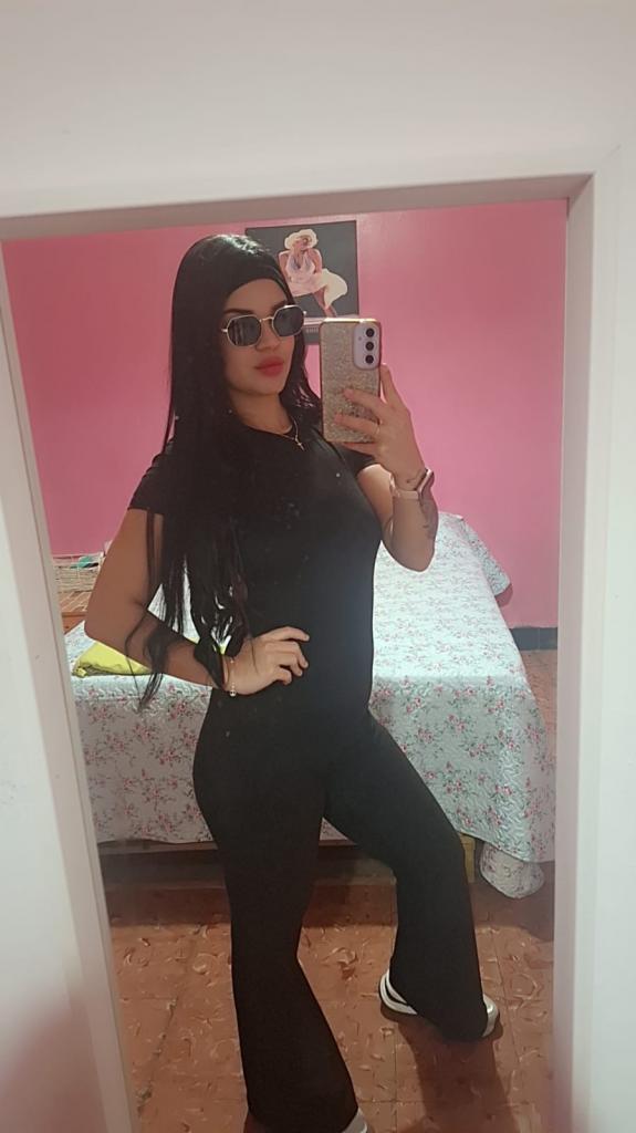 687459746: Chica busca chico en Tenerife