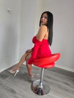 671268179: Chica busca chico en Madrid