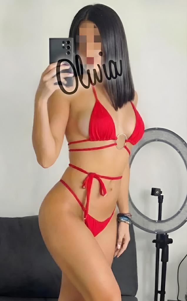 612236358: Chica busca chico en Málaga