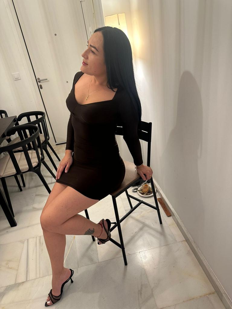 Chica busca chico en Cádiz: 