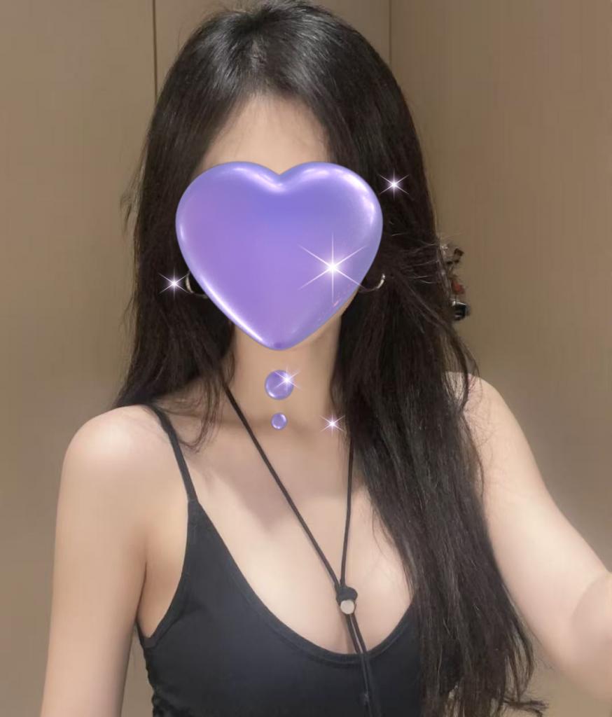 658699191: Chica busca chico en Barcelona