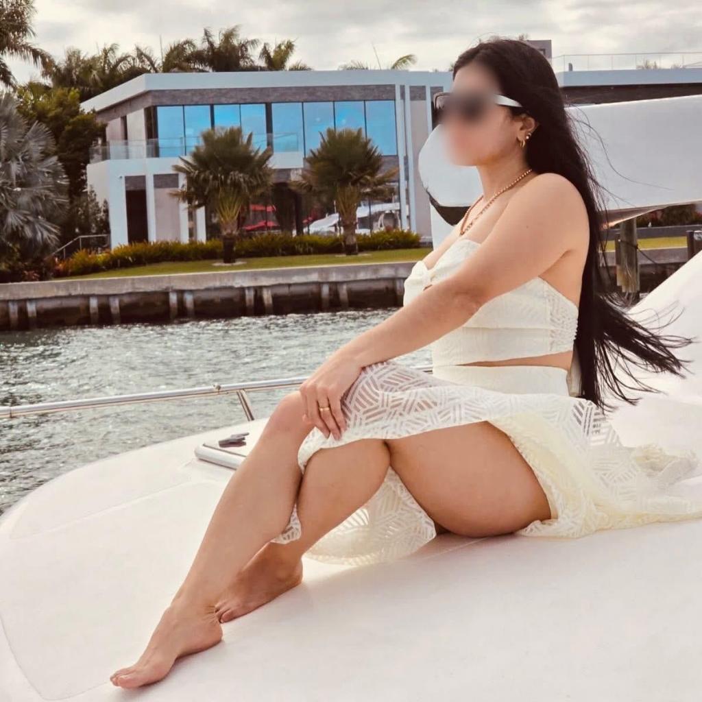 602559463: Chica busca chico en Granada