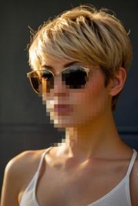 696080761: Chica busca chico en La Coruña