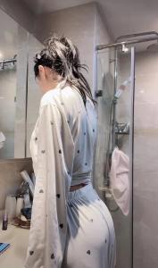 611841371: Chica busca chico en Barcelona