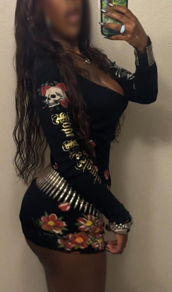 648988831: Chica busca chico en Madrid