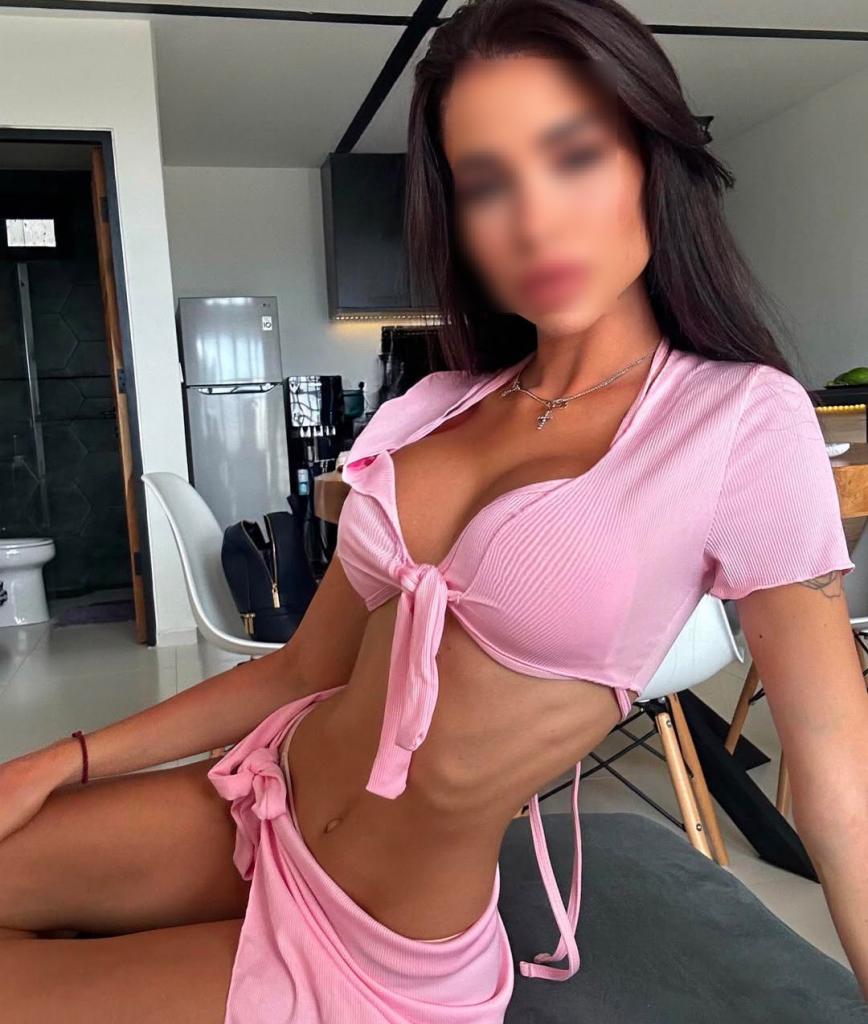 Chica busca chico en Barcelona: 