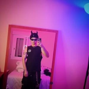 641522503: Chico busca chica en Madrid