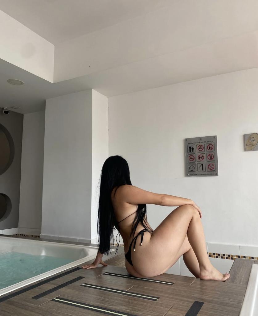 602564298: Chica busca chico en Murcia