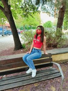 633500815: Chica busca chico en Granada