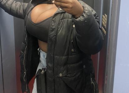 Chica busca chico en Barcelona: 