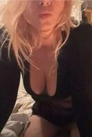 693677594: Chica busca chico en Tarragona