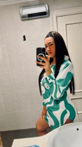 Chica busca chico en Granada: 