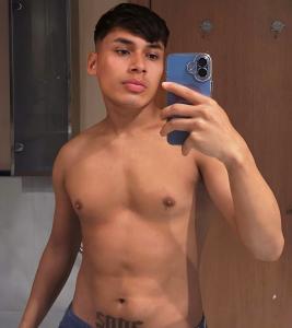 633152670: Chico busca chica en Cádiz