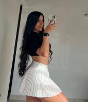 632637379: Chica busca chico en Gerona