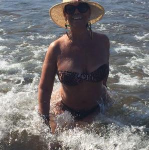 667097103: Chica busca chico en Vizcaya