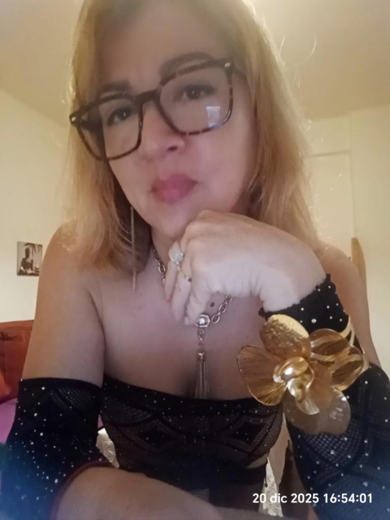 Chica busca chico en Alicante: 