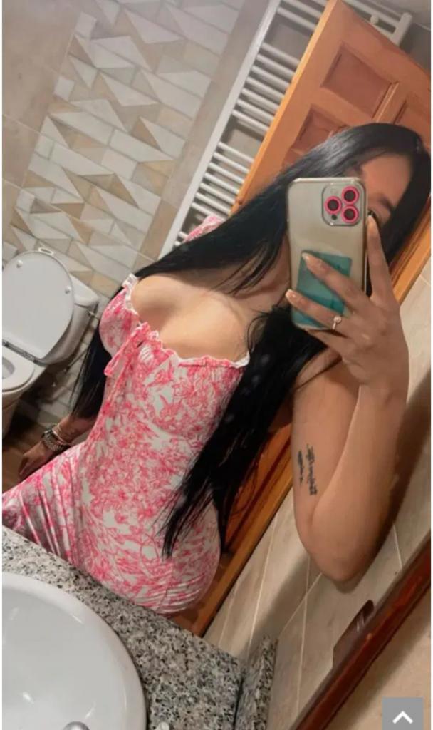 634832124: Chica busca chico en Tenerife
