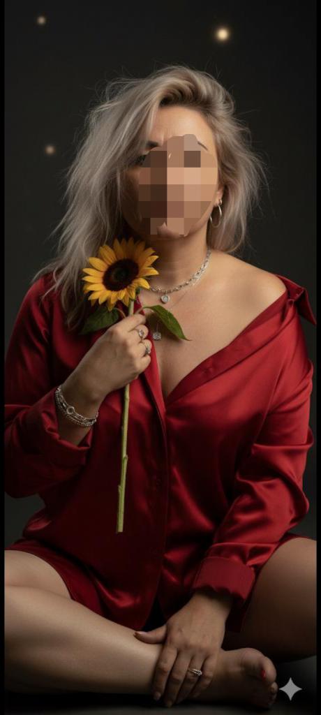 635935129: Chica busca chico en Orense