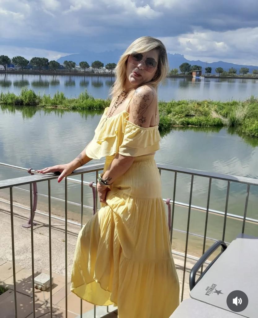 613851304: Chica busca chico en Barcelona