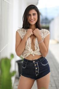 663455101: Chica busca chico en Madrid