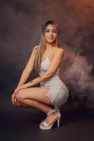 695129840: Chica busca chico en Madrid