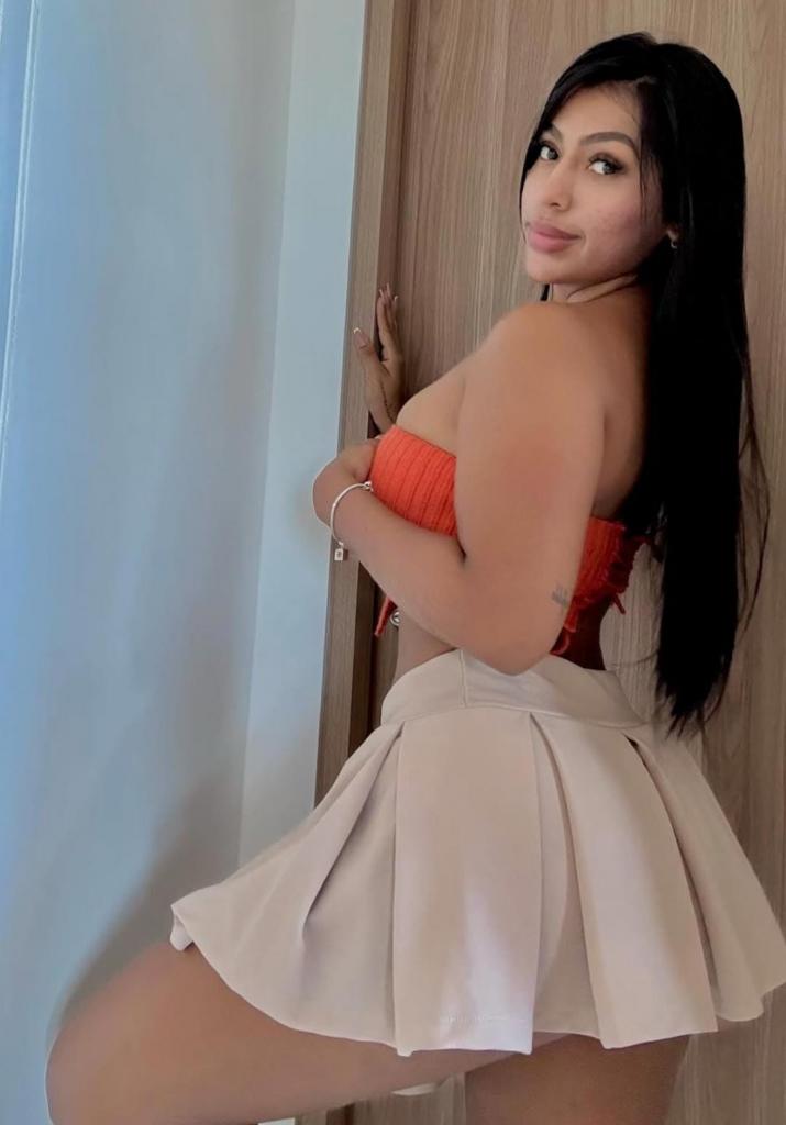 Chica busca chico en Barcelona: 