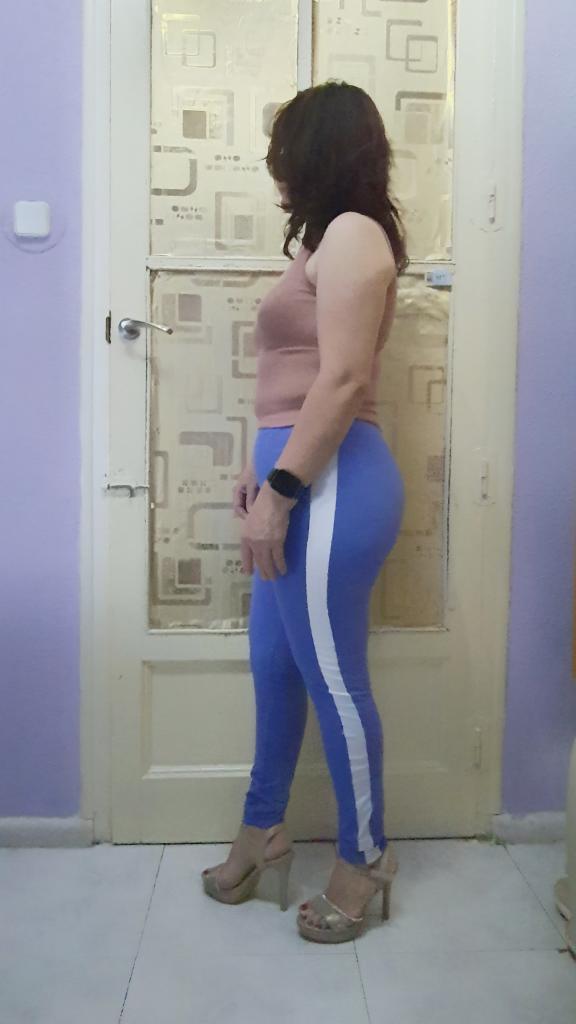 631875842: Chica busca chico en Madrid