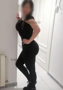 614569873: Chica busca chico en Tarragona