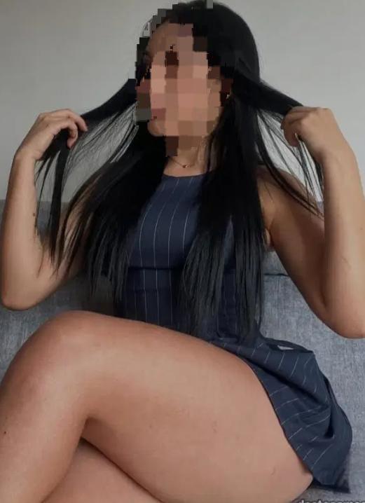 613544786: Chica busca chico en Granada