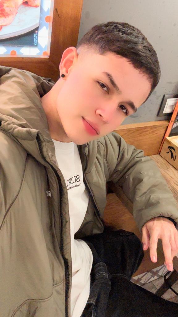 604248557: Chico busca chica en Madrid