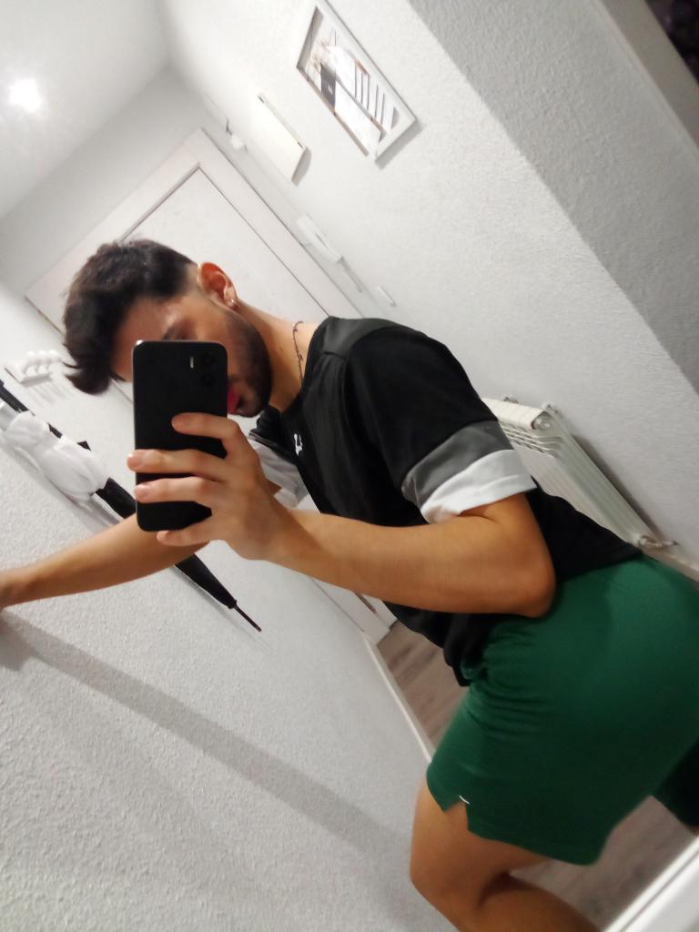 Chico busca chica en Navarra: 