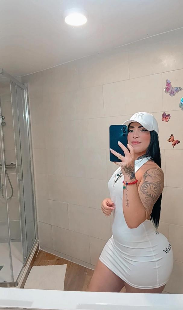 614479325: Chica busca chico en Madrid