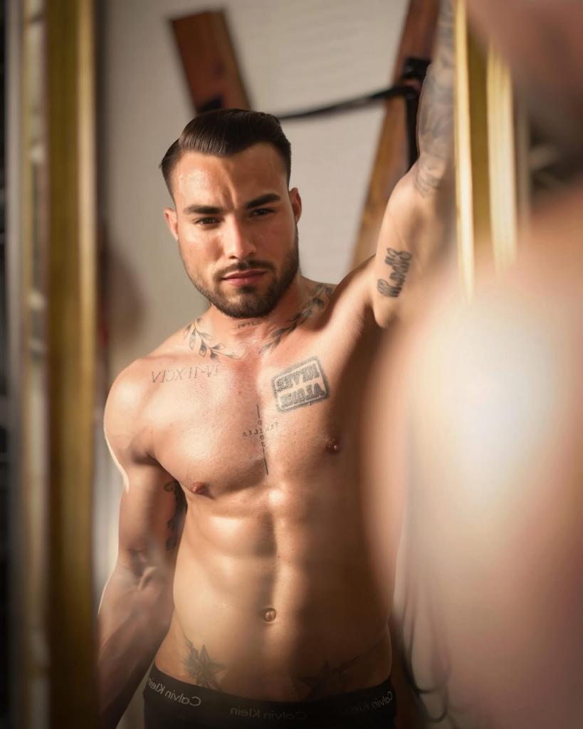 Chico busca chica en Madrid: 