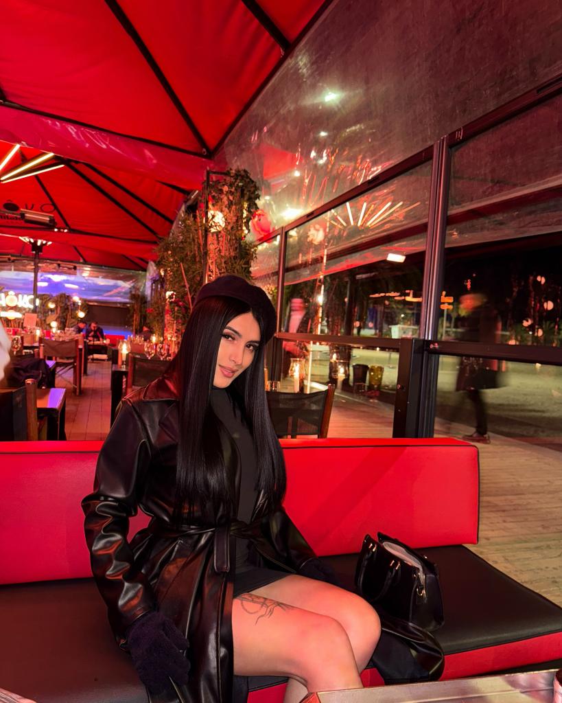 742032379: Travesti en Granada