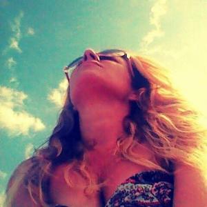 672518402: Chica busca chico en Tenerife