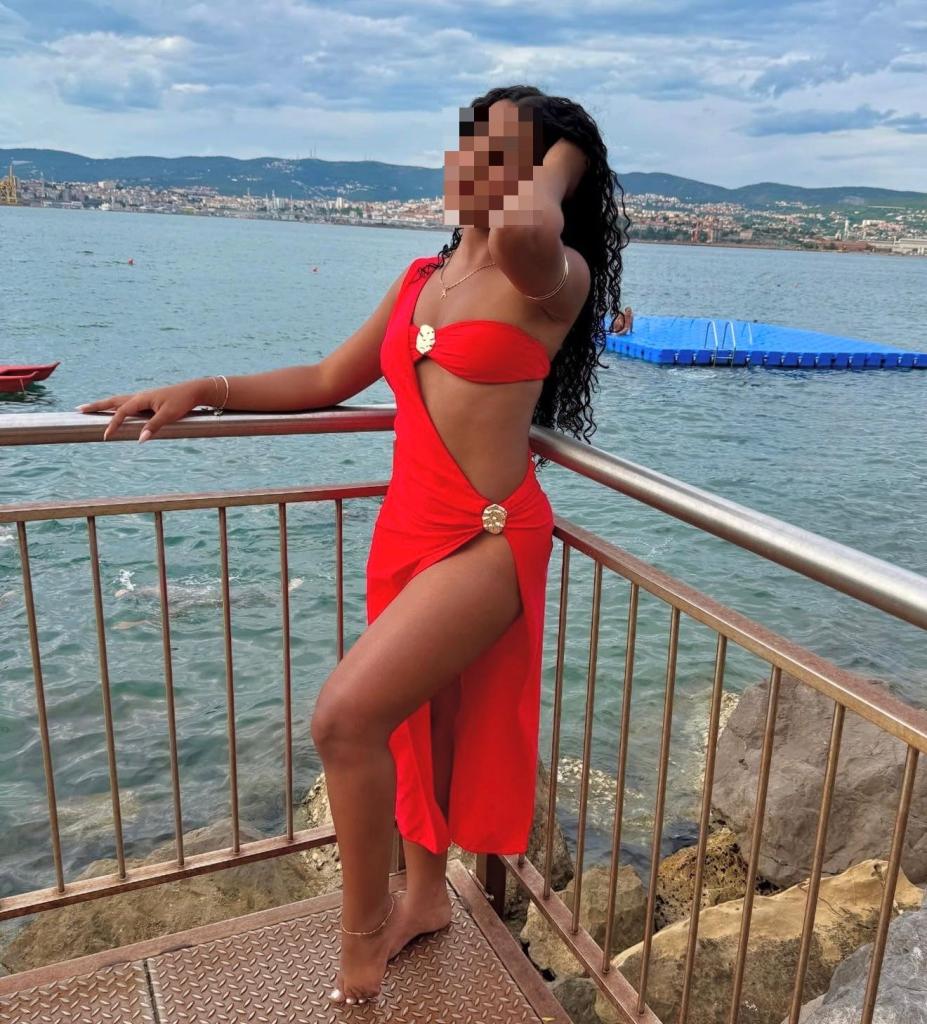 Chica busca chico en Pontevedra: 