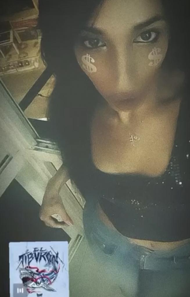 614801687: Travesti en Barcelona