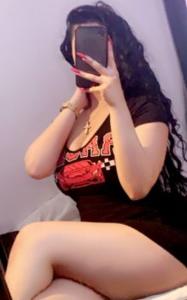 661471060: Chica busca chico en Barcelona