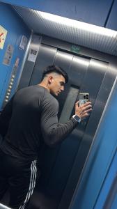 613279905: Chico busca chica en Sevilla