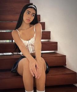 642349881: Chica busca chico en La Coruña