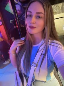 614232301: Chica busca chico en Murcia