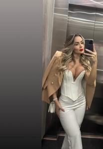 684741445: Chica busca chico en Mallorca