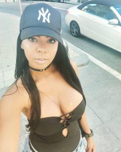 684776308: Chica busca chico en Asturias