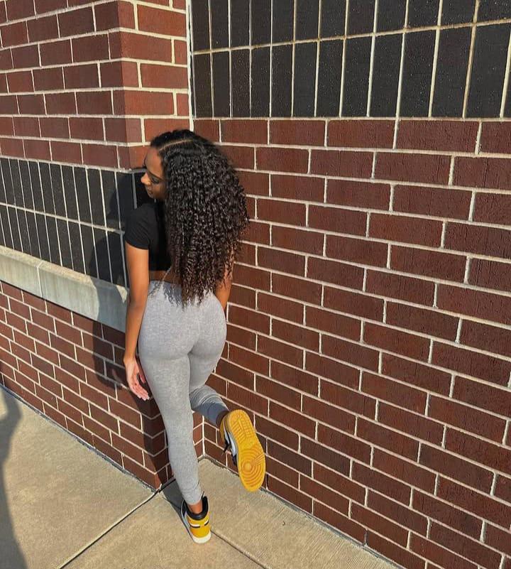 Chica busca chico en Cádiz: 