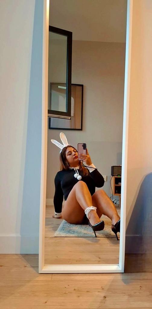 Chica busca chico en Jaén: 