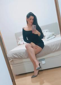641895805: Chica busca chico en Zaragoza