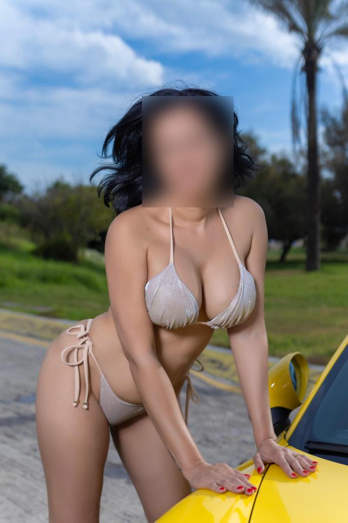 Chica busca chico en Zaragoza: Chica busca chico