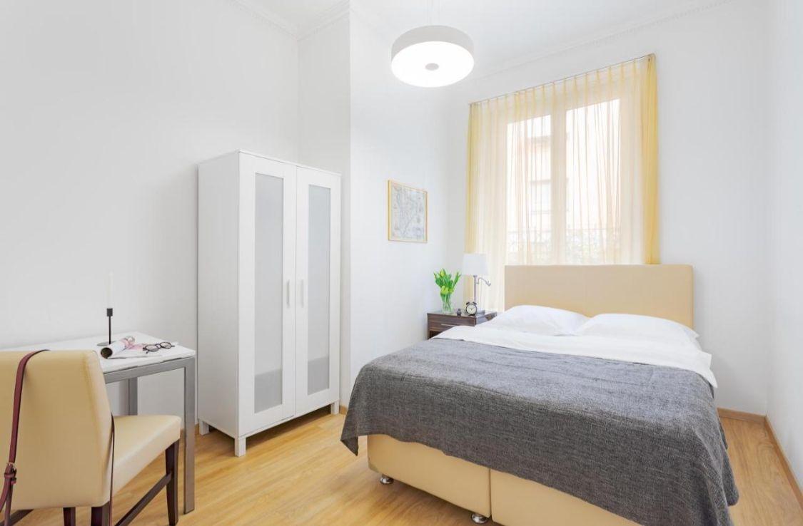 640722793:  en Málaga